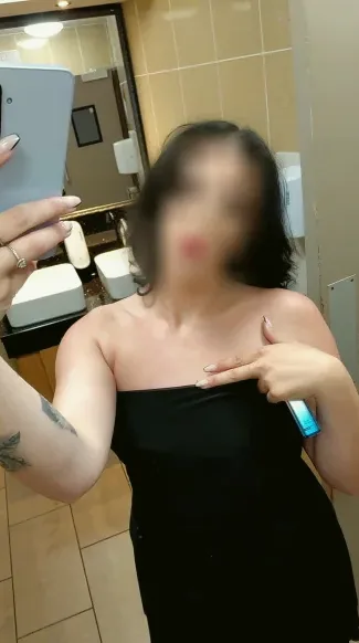 Anjali, 27