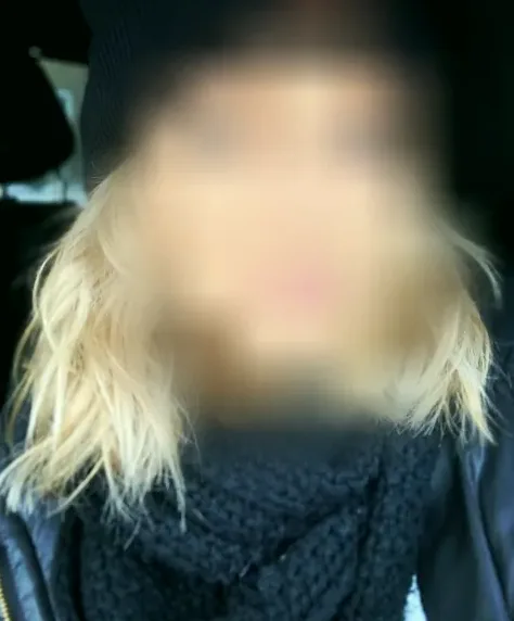 Ella, 39