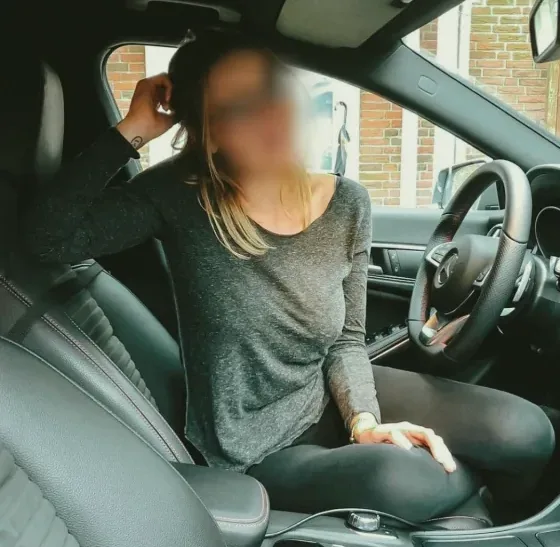 Jade, 30