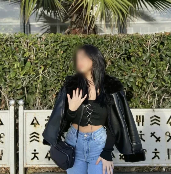 Magda, 19